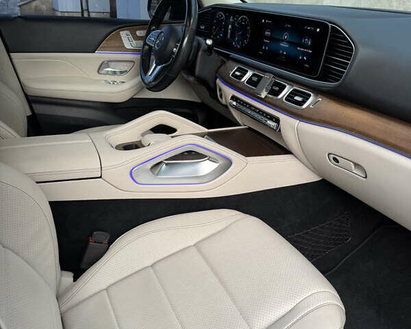 Мерседес ГЛЕ-Класс 2020 в Киеве на Automoto.ua Серый Мерседес ГЛЕ-Класс, объемом двигателя 2 л и пробегом 71 тыс. км за 57500 $, фото 35 на Automoto.ua