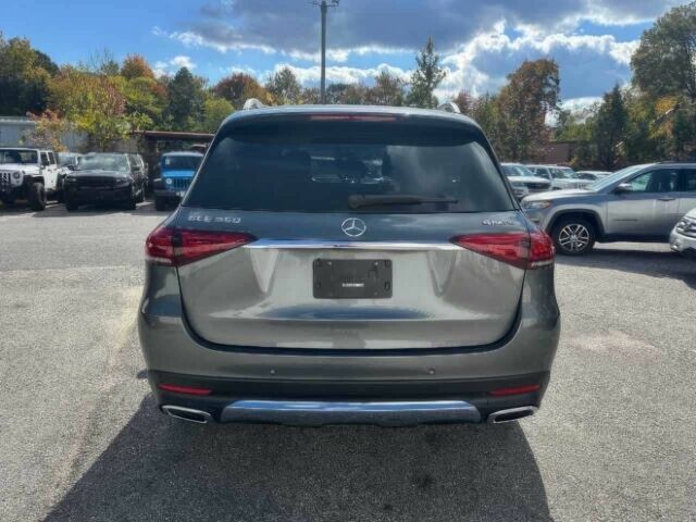 Серый Мерседес ГЛЕ-Класс, объемом двигателя 2 л и пробегом 30 тыс. км за 35000 $, фото 6 на Automoto.ua