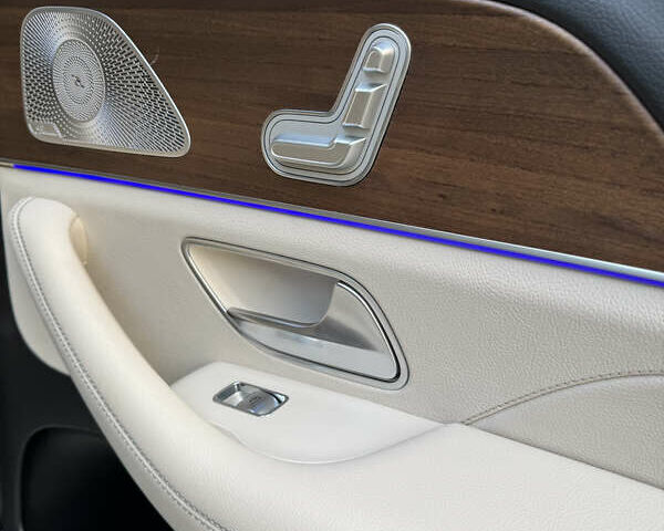 Мерседес ГЛЕ-Класс 2020 в Киеве на Automoto.ua Серый Мерседес ГЛЕ-Класс, объемом двигателя 2 л и пробегом 71 тыс. км за 57500 $, фото 37 на Automoto.ua