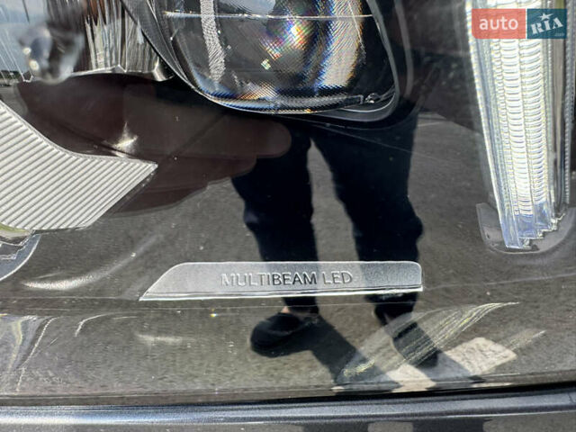 Серый Мерседес ГЛЕ-Класс, объемом двигателя 1.95 л и пробегом 66 тыс. км за 62000 $, фото 18 на Automoto.ua