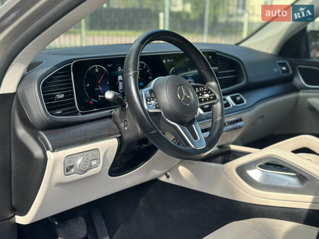 Сірий Мерседес ГЛЕ-Клас, об'ємом двигуна 1.95 л та пробігом 63 тис. км за 73000 $, фото 7 на Automoto.ua