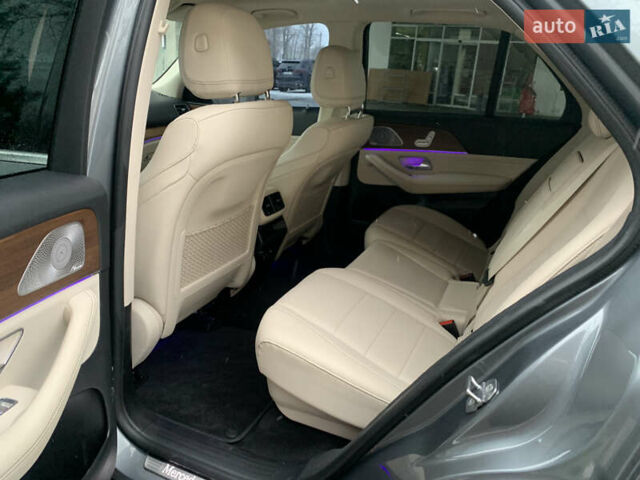 Серый Мерседес ГЛЕ-Класс, объемом двигателя 2 л и пробегом 67 тыс. км за 53000 $, фото 32 на Automoto.ua