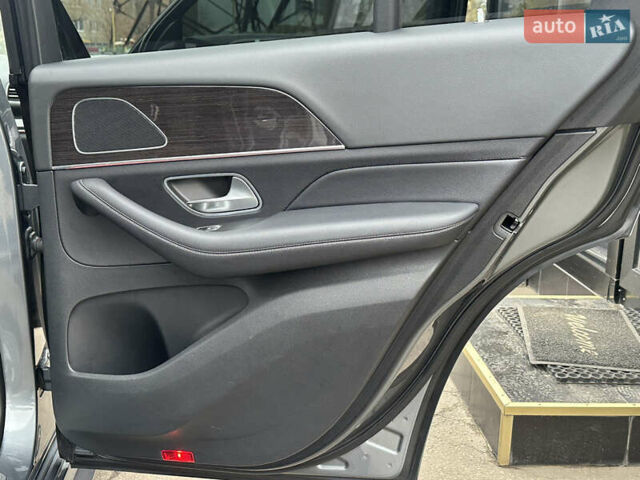 Серый Мерседес ГЛЕ-Класс, объемом двигателя 3 л и пробегом 60 тыс. км за 72000 $, фото 21 на Automoto.ua