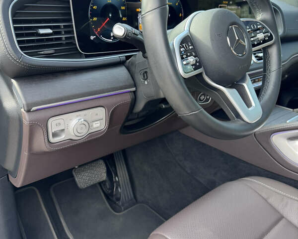 Серый Мерседес ГЛЕ-Класс, объемом двигателя 2.93 л и пробегом 17 тыс. км за 87000 $, фото 26 на Automoto.ua