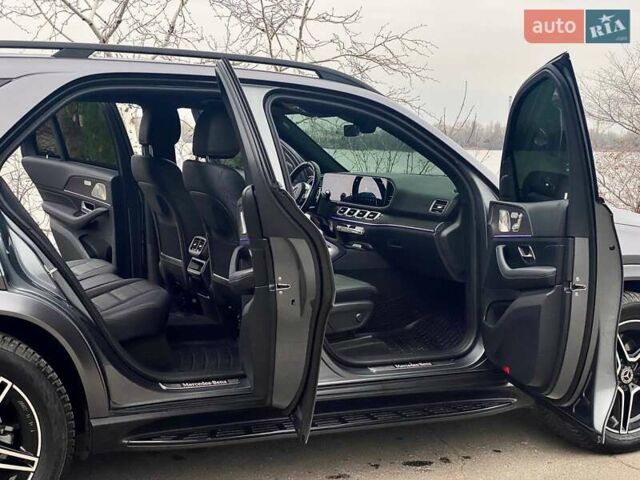 Сірий Мерседес ГЛЕ-Клас, об'ємом двигуна 4 л та пробігом 55 тис. км за 81500 $, фото 20 на Automoto.ua