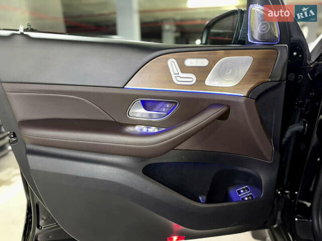 Серый Мерседес ГЛЕ-Класс, объемом двигателя 2 л и пробегом 82 тыс. км за 66700 $, фото 24 на Automoto.ua