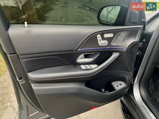 Сірий Мерседес ГЛЕ-Клас, об'ємом двигуна 4 л та пробігом 55 тис. км за 81500 $, фото 35 на Automoto.ua