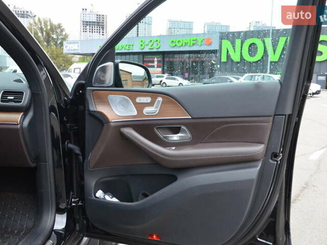 Серый Мерседес ГЛЕ-Класс, объемом двигателя 2 л и пробегом 82 тыс. км за 71999 $, фото 51 на Automoto.ua