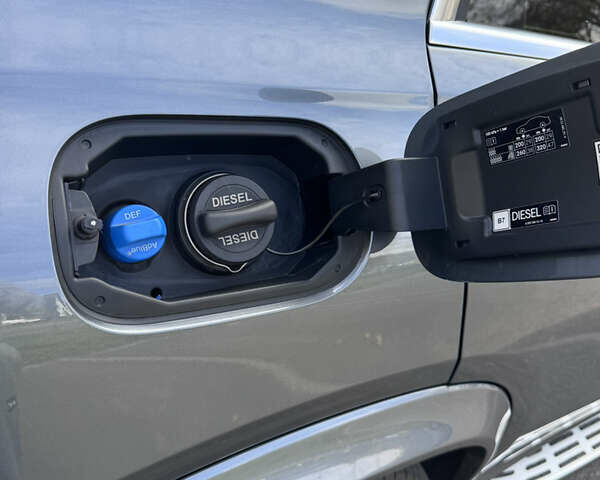 Серый Мерседес ГЛЕ-Класс, объемом двигателя 2.93 л и пробегом 17 тыс. км за 87000 $, фото 39 на Automoto.ua