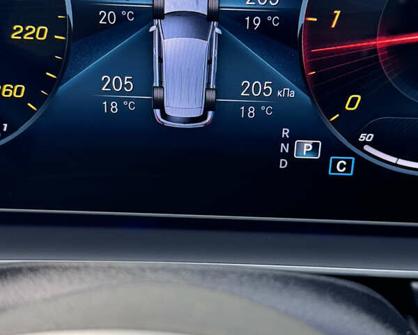 Серый Мерседес ГЛЕ-Класс, объемом двигателя 2.93 л и пробегом 17 тыс. км за 87000 $, фото 44 на Automoto.ua