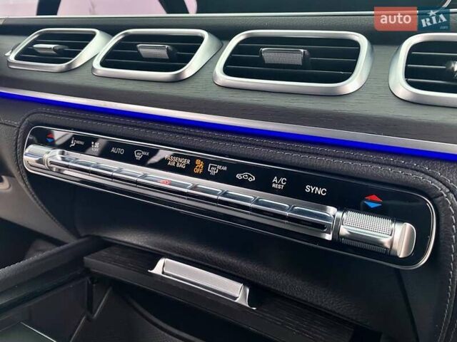 Сірий Мерседес ГЛЕ-Клас, об'ємом двигуна 4 л та пробігом 55 тис. км за 81500 $, фото 32 на Automoto.ua