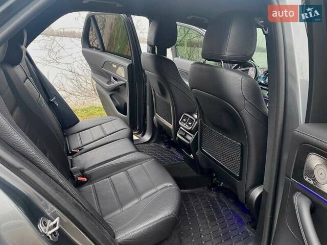 Сірий Мерседес ГЛЕ-Клас, об'ємом двигуна 4 л та пробігом 55 тис. км за 81500 $, фото 42 на Automoto.ua