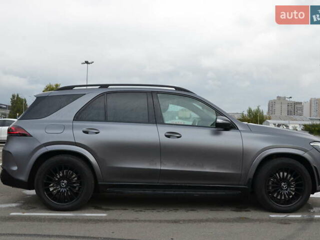Серый Мерседес ГЛЕ-Класс, объемом двигателя 2 л и пробегом 82 тыс. км за 71999 $, фото 4 на Automoto.ua