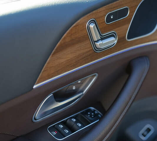 Сірий Мерседес ГЛЕ-Клас, об'ємом двигуна 2.93 л та пробігом 95 тис. км за 73000 $, фото 58 на Automoto.ua