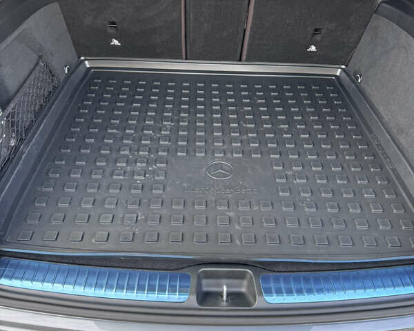 Серый Мерседес ГЛЕ-Класс, объемом двигателя 2.93 л и пробегом 17 тыс. км за 87000 $, фото 11 на Automoto.ua