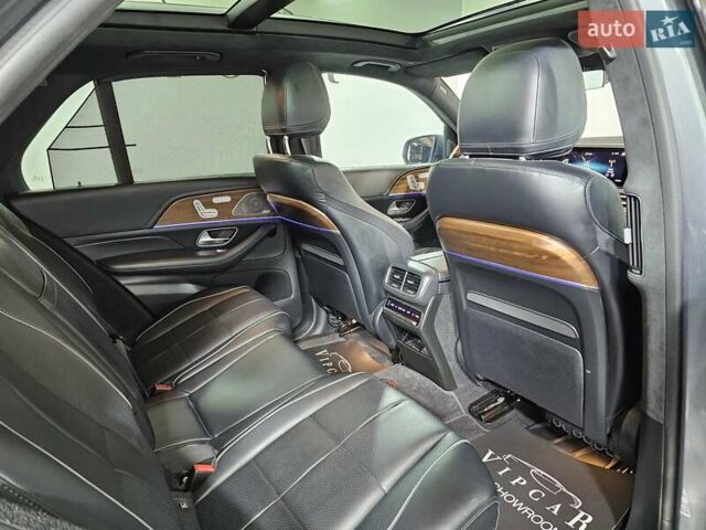 Серый Мерседес ГЛЕ-Класс, объемом двигателя 1.95 л и пробегом 152 тыс. км за 87777 $, фото 17 на Automoto.ua