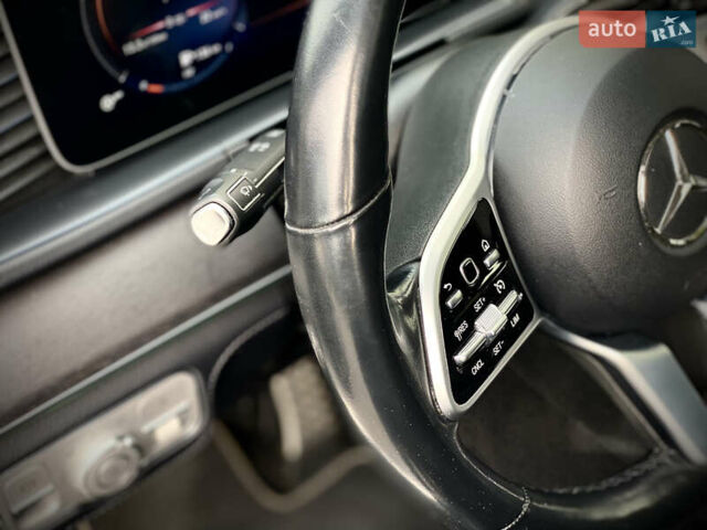 Серый Мерседес ГЛЕ-Класс, объемом двигателя 2.93 л и пробегом 139 тыс. км за 68990 $, фото 18 на Automoto.ua