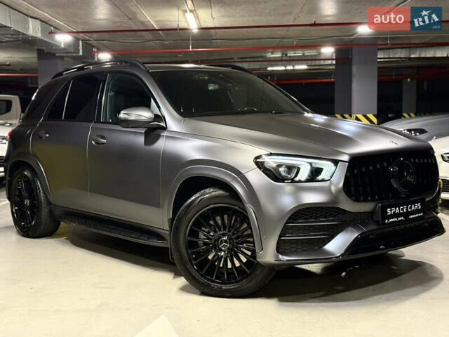 Серый Мерседес ГЛЕ-Класс, объемом двигателя 2 л и пробегом 82 тыс. км за 66700 $, фото 3 на Automoto.ua