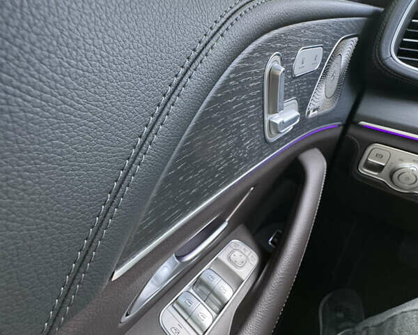 Серый Мерседес ГЛЕ-Класс, объемом двигателя 2.93 л и пробегом 17 тыс. км за 87000 $, фото 34 на Automoto.ua