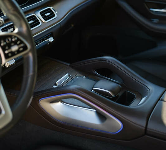 Сірий Мерседес ГЛЕ-Клас, об'ємом двигуна 2.93 л та пробігом 95 тис. км за 73000 $, фото 55 на Automoto.ua