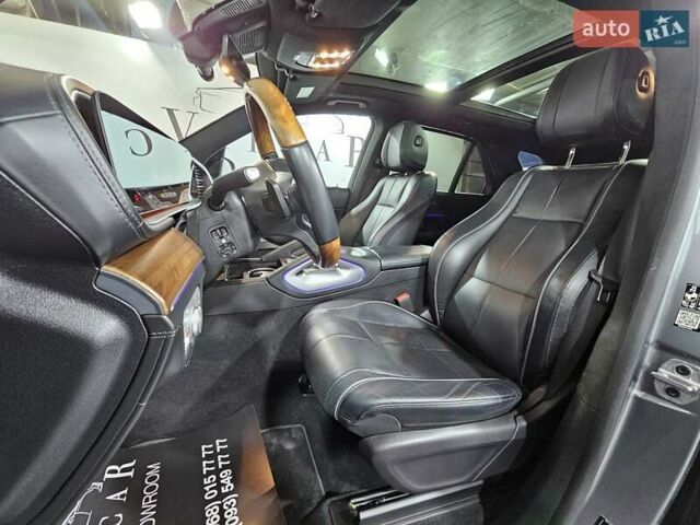 Серый Мерседес ГЛЕ-Класс, объемом двигателя 1.95 л и пробегом 152 тыс. км за 87777 $, фото 26 на Automoto.ua