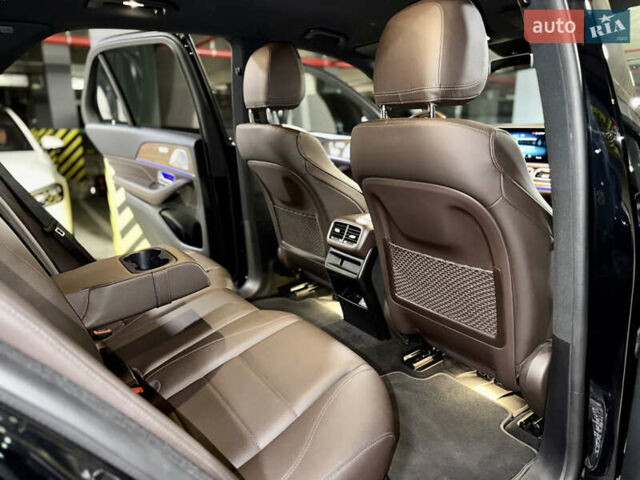 Серый Мерседес ГЛЕ-Класс, объемом двигателя 2 л и пробегом 82 тыс. км за 66700 $, фото 29 на Automoto.ua