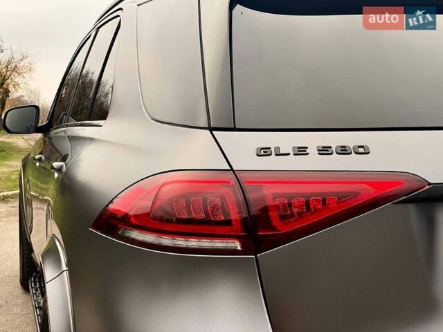 Сірий Мерседес ГЛЕ-Клас, об'ємом двигуна 4 л та пробігом 55 тис. км за 81500 $, фото 12 на Automoto.ua