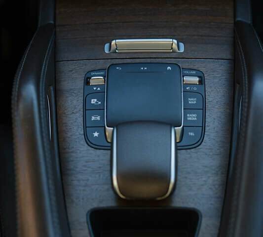 Сірий Мерседес ГЛЕ-Клас, об'ємом двигуна 2.93 л та пробігом 95 тис. км за 73000 $, фото 43 на Automoto.ua