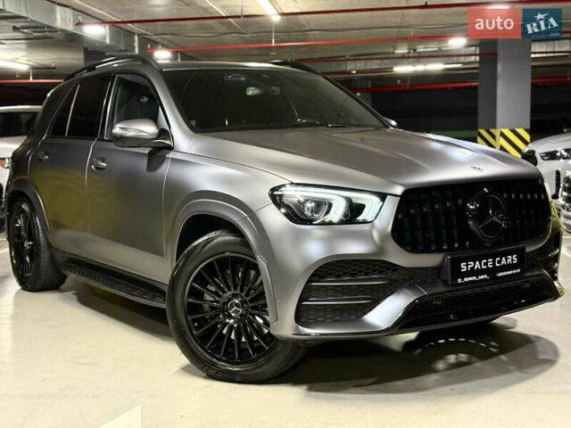 Серый Мерседес ГЛЕ-Класс, объемом двигателя 2 л и пробегом 82 тыс. км за 66700 $, фото 2 на Automoto.ua