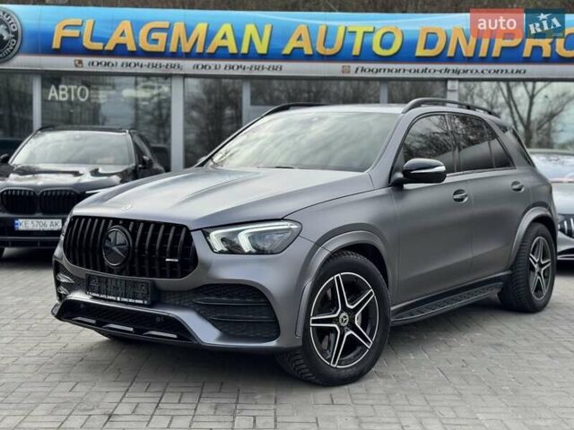 Серый Мерседес ГЛЕ-Класс, объемом двигателя 3.98 л и пробегом 42 тыс. км за 81900 $, фото 2 на Automoto.ua