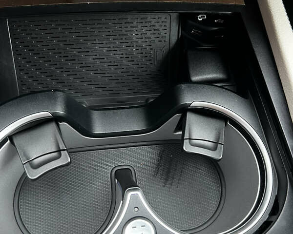 Сірий Мерседес ГЛЕ-Клас, об'ємом двигуна 1.99 л та пробігом 150 тис. км за 79000 $, фото 16 на Automoto.ua