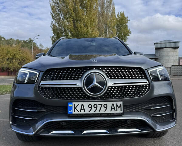 Серый Мерседес ГЛЕ-Класс, объемом двигателя 2.93 л и пробегом 17 тыс. км за 87000 $, фото 3 на Automoto.ua
