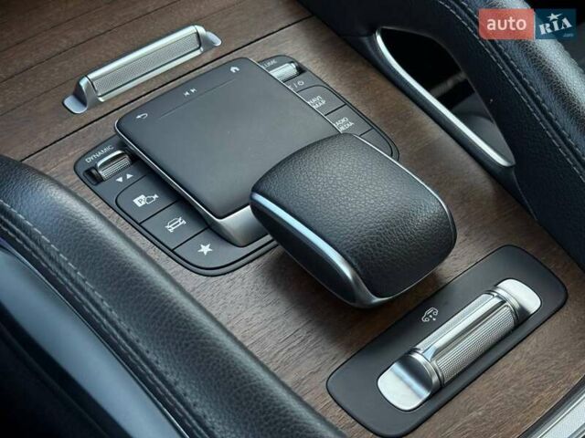 Серый Мерседес ГЛЕ-Класс, объемом двигателя 1.95 л и пробегом 67 тыс. км за 71800 $, фото 41 на Automoto.ua
