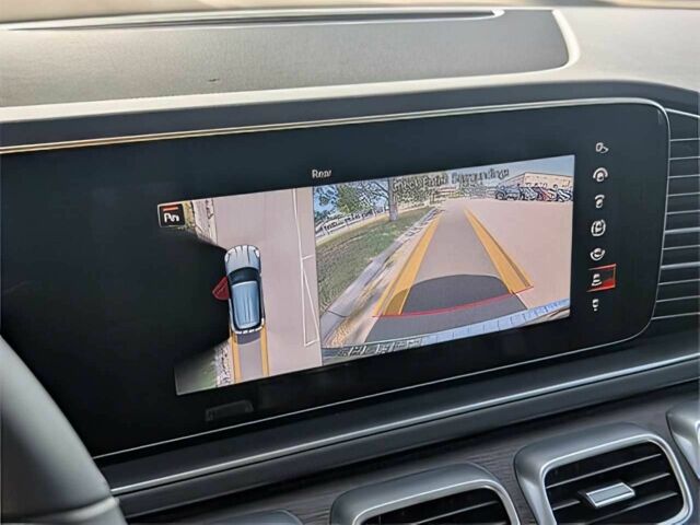 Серый Мерседес ГЛЕ-Класс, объемом двигателя 2 л и пробегом 21 тыс. км за 35000 $, фото 8 на Automoto.ua