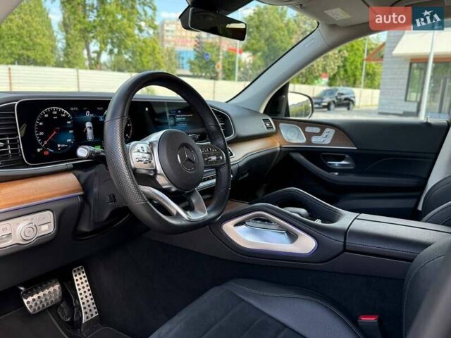 Серый Мерседес ГЛЕ-Класс, объемом двигателя 1.95 л и пробегом 67 тыс. км за 71800 $, фото 52 на Automoto.ua