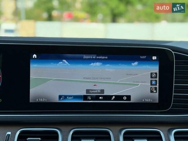 Серый Мерседес ГЛЕ-Класс, объемом двигателя 1.95 л и пробегом 67 тыс. км за 71800 $, фото 38 на Automoto.ua