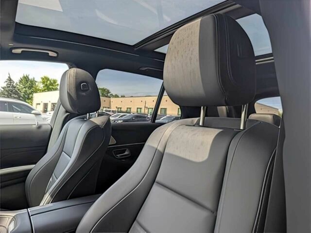 Серый Мерседес ГЛЕ-Класс, объемом двигателя 2 л и пробегом 21 тыс. км за 35000 $, фото 6 на Automoto.ua