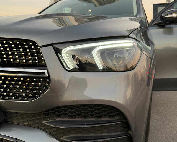 Серый Мерседес ГЛЕ-Класс, объемом двигателя 1.99 л и пробегом 37 тыс. км за 77999 $, фото 8 на Automoto.ua