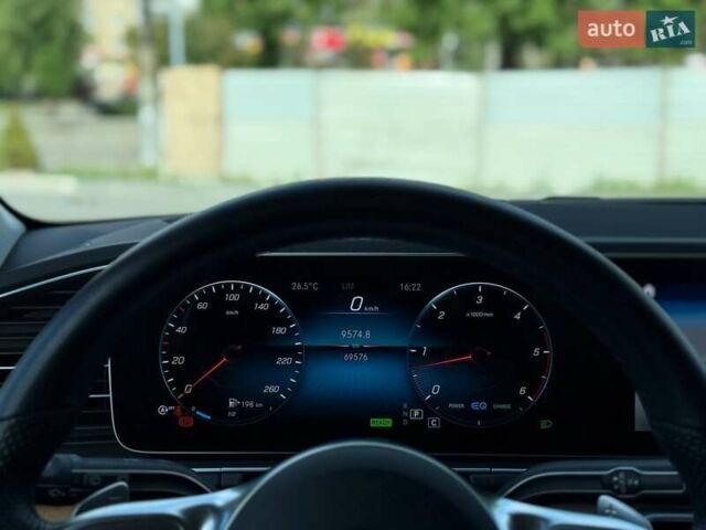 Серый Мерседес ГЛЕ-Класс, объемом двигателя 1.95 л и пробегом 67 тыс. км за 71800 $, фото 76 на Automoto.ua