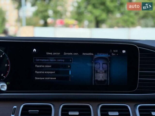 Серый Мерседес ГЛЕ-Класс, объемом двигателя 1.95 л и пробегом 67 тыс. км за 71800 $, фото 75 на Automoto.ua