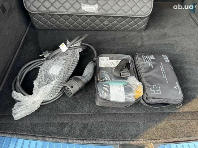 Серый Мерседес ГЛЕ-Класс, объемом двигателя 2 л и пробегом 11 тыс. км за 103000 $, фото 29 на Automoto.ua