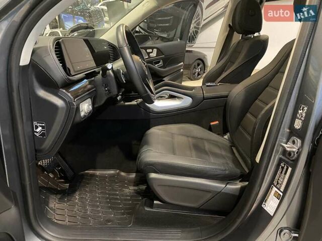 Сірий Мерседес ГЛЕ-Клас, об'ємом двигуна 3.98 л та пробігом 16 тис. км за 105000 $, фото 20 на Automoto.ua