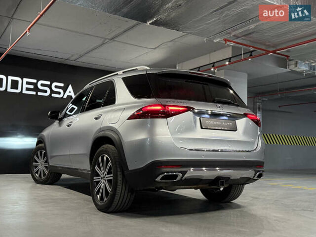 Сірий Мерседес ГЛЕ-Клас, об'ємом двигуна 2 л та пробігом 11 тис. км за 89000 $, фото 5 на Automoto.ua