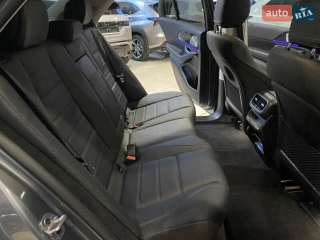 Сірий Мерседес ГЛЕ-Клас, об'ємом двигуна 3.98 л та пробігом 16 тис. км за 105000 $, фото 47 на Automoto.ua