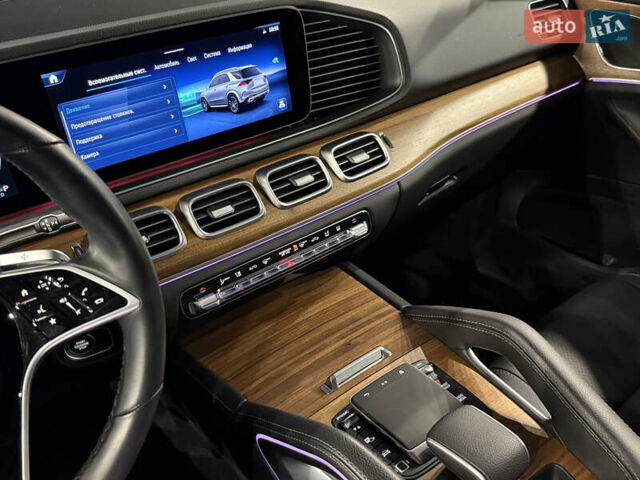 Сірий Мерседес ГЛЕ-Клас, об'ємом двигуна 2 л та пробігом 11 тис. км за 89000 $, фото 27 на Automoto.ua