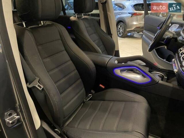 Сірий Мерседес ГЛЕ-Клас, об'ємом двигуна 3.98 л та пробігом 16 тис. км за 105000 $, фото 44 на Automoto.ua