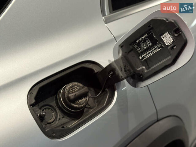 Сірий Мерседес ГЛЕ-Клас, об'ємом двигуна 2 л та пробігом 11 тис. км за 89000 $, фото 15 на Automoto.ua