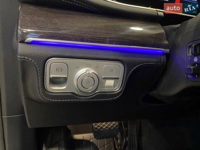 Сірий Мерседес ГЛЕ-Клас, об'ємом двигуна 3.98 л та пробігом 16 тис. км за 105000 $, фото 30 на Automoto.ua