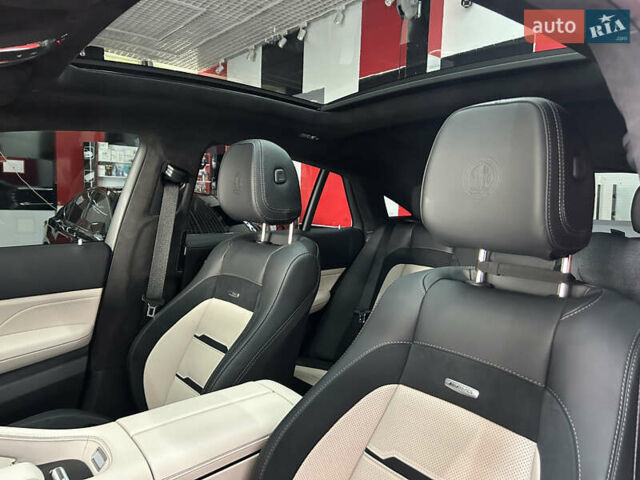 Серый Мерседес ГЛЕ-Класс, объемом двигателя 3 л и пробегом 13 тыс. км за 147000 $, фото 15 на Automoto.ua