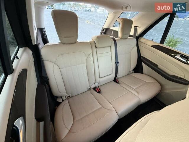 Синий Мерседес ГЛЕ-Класс, объемом двигателя 3.5 л и пробегом 85 тыс. км за 28500 $, фото 17 на Automoto.ua